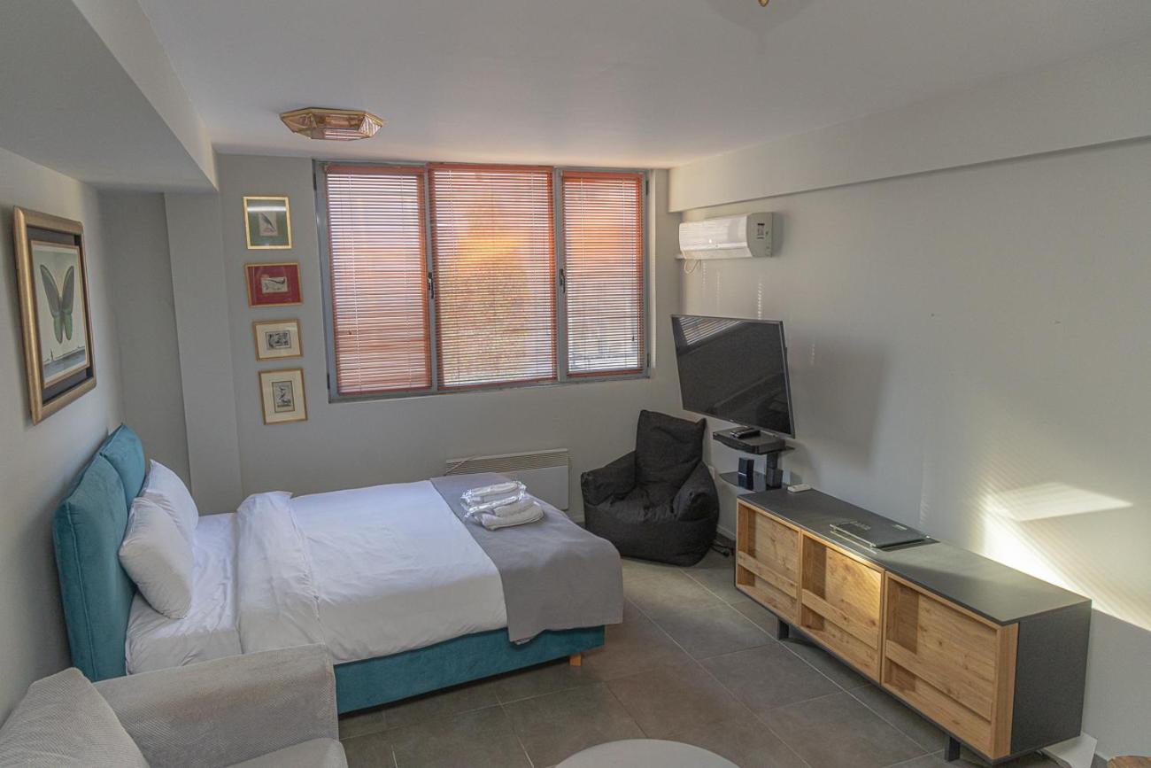 Apartment Athens Downtown Екстериор снимка